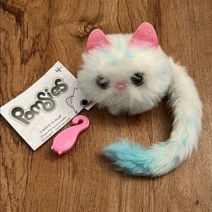 Pomsies Interactive Toy Cat
